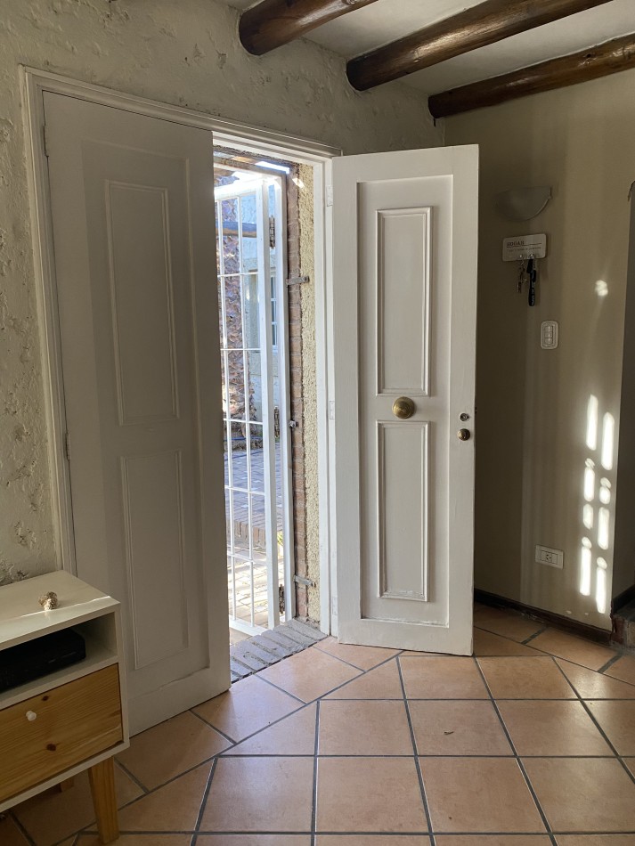 HERMOSA CASA EN VENTA EN GODOY CRUZ