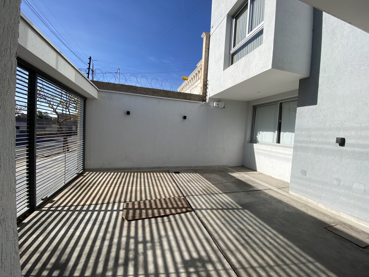 DEPARTAMENTO EN ALQUILER EN GODOY CRUZ