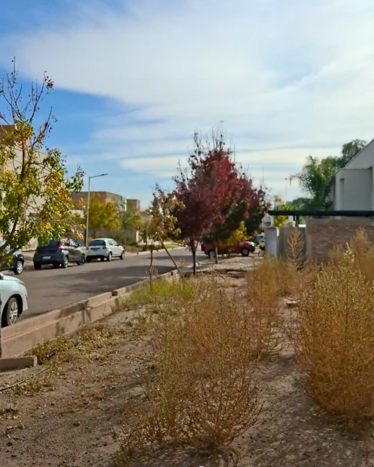 LOTE EN VENTA EN BARRIO DE JARDINES DE KARAKORUM