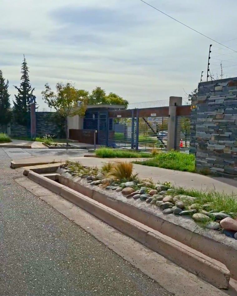 LOTE EN VENTA EN BARRIO DE JARDINES DE KARAKORUM