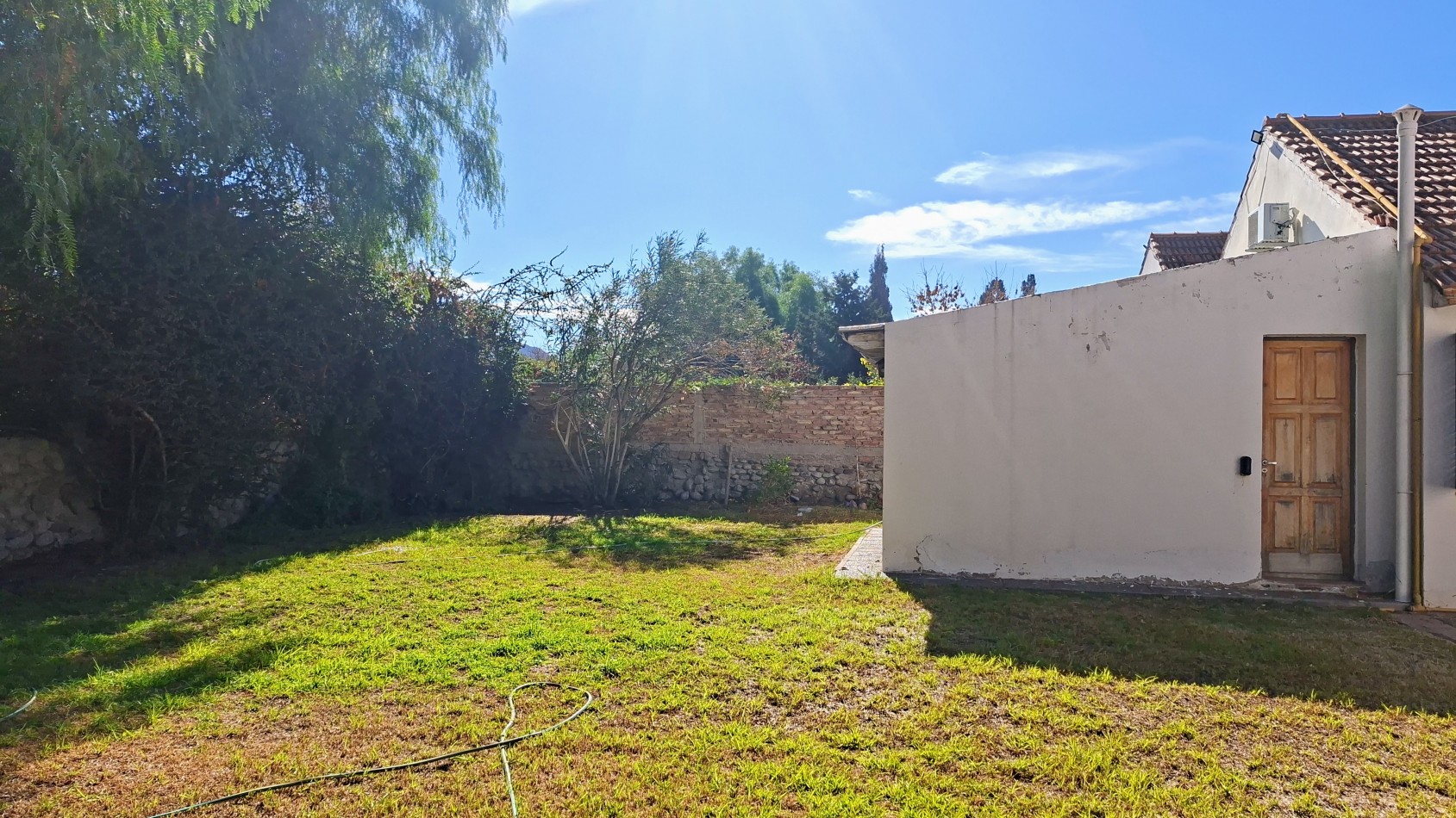 CASA EN VENTA EN BARRIO RAIZ I- LAS HERAS-