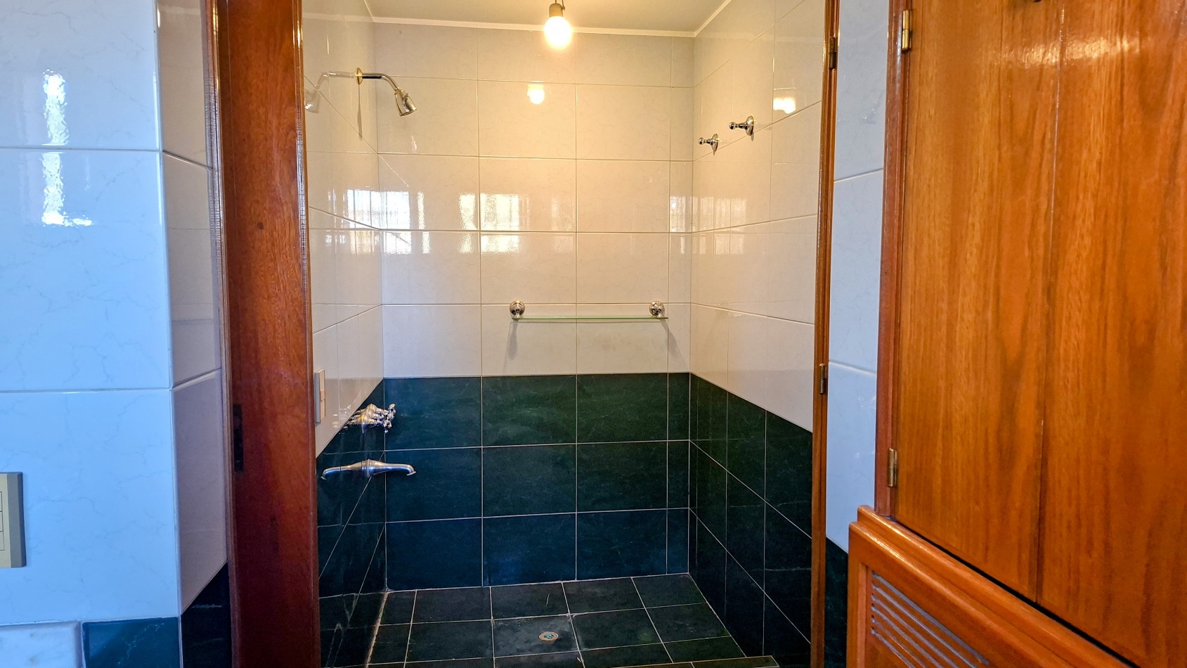 EXCELENTE CASA A LA VENTA EN LA SEXTA SECCION DE MENDOZA