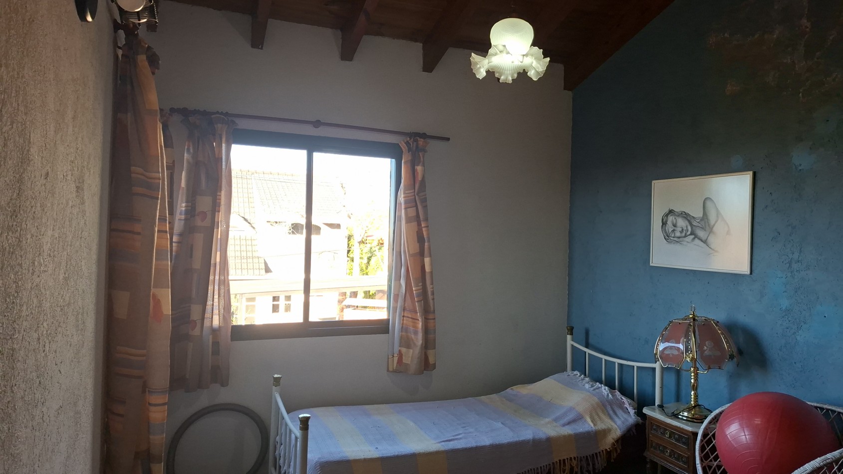 HERMOSA CASA EN VENTA EN BARRIO DALVIAN