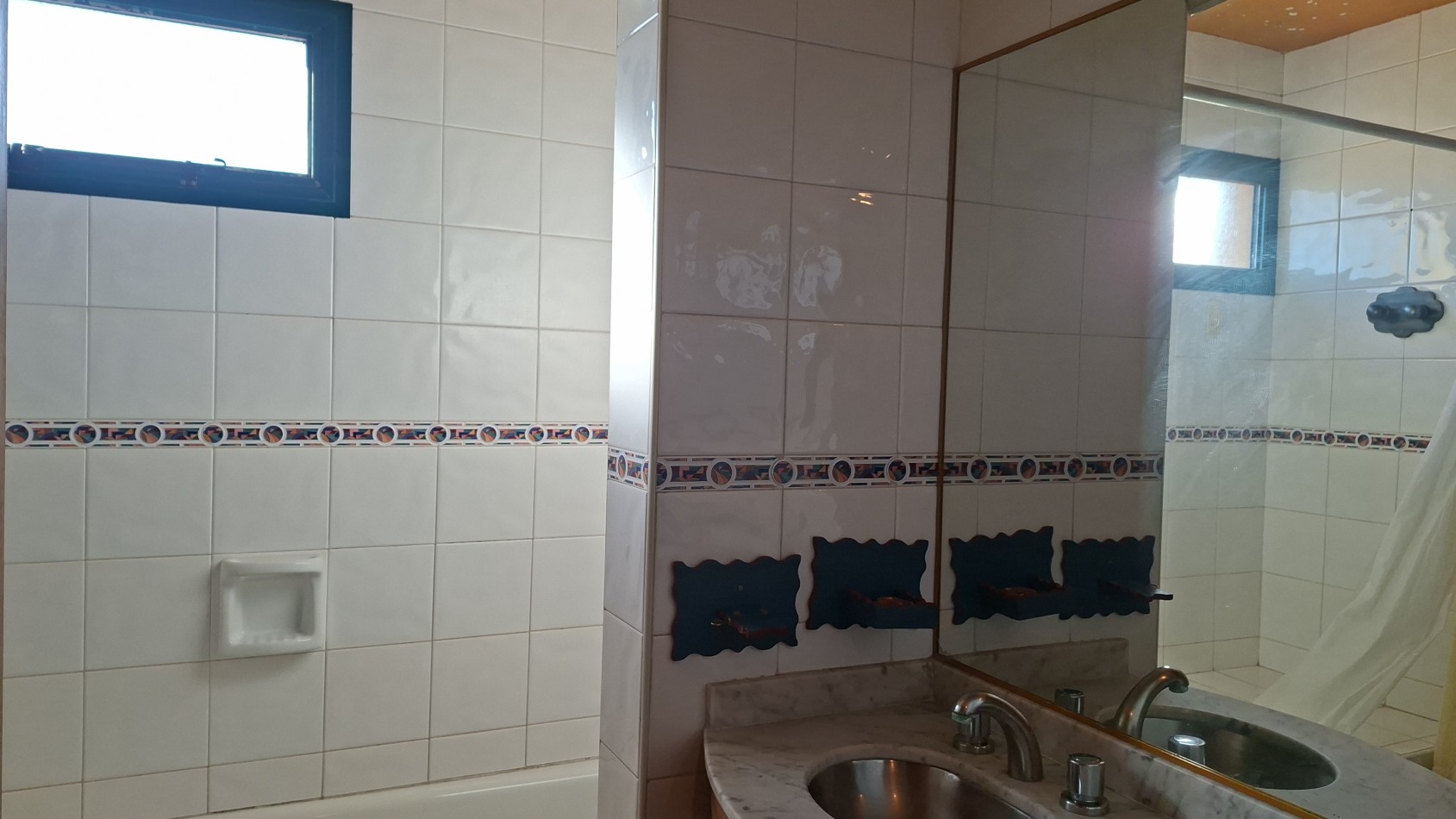 HERMOSA CASA EN VENTA EN BARRIO DALVIAN