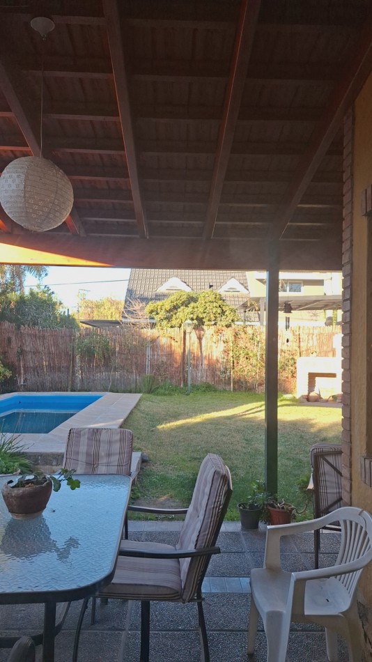 HERMOSA CASA EN VENTA EN BARRIO DALVIAN