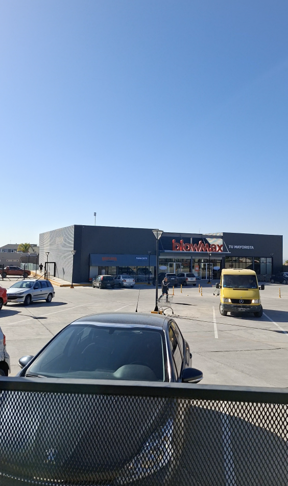 LOTE EN VENTA EN EL BARRIO LA BASTILLA