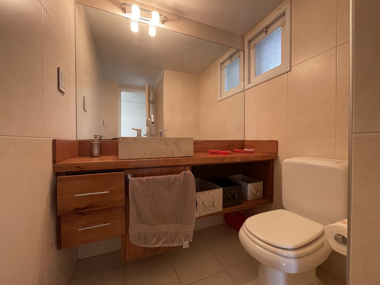 EXCELENTE CASA EN VENTA EN EL BARRIO DALVIAN