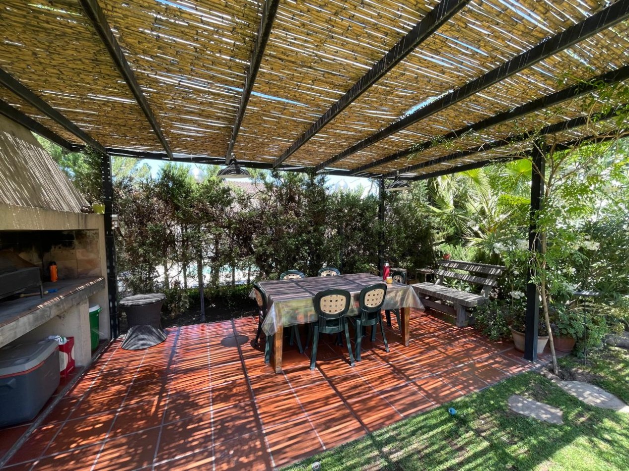 CASA EN ALQUILER EN BARRIO PRIVADO DALVIAN