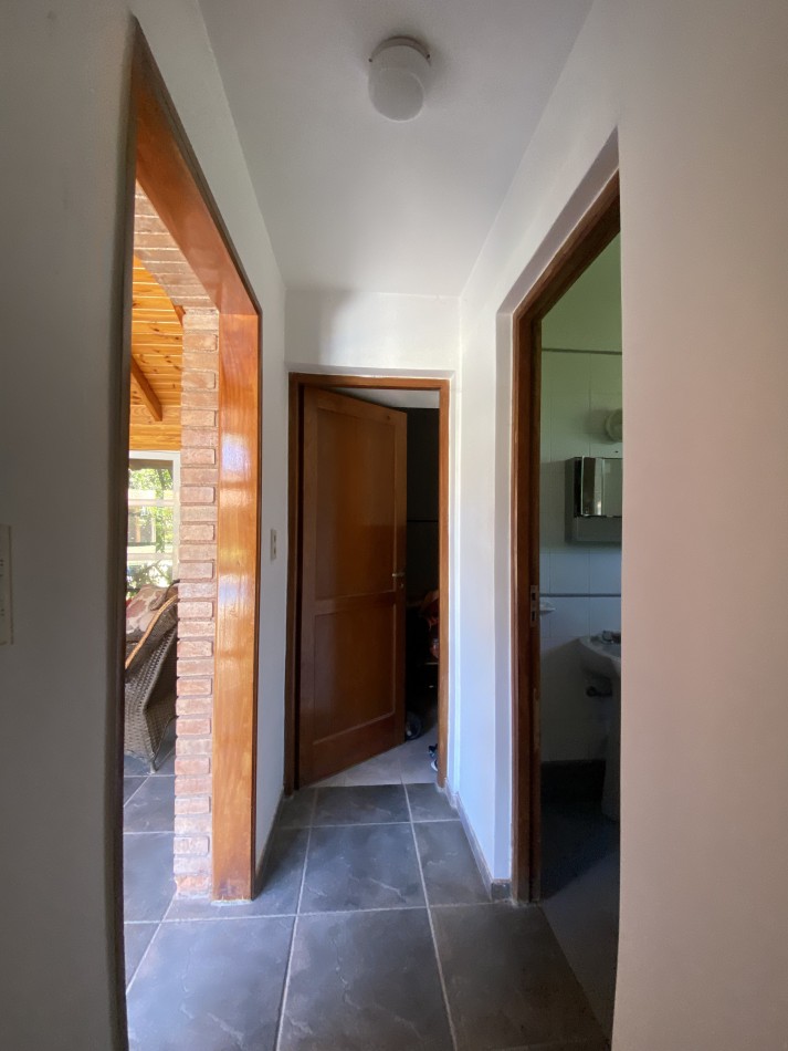 AMPLIA CASA EN VENTA EN BARRIO "ALTO CHACRAS", CHACRAS DE CORIA 