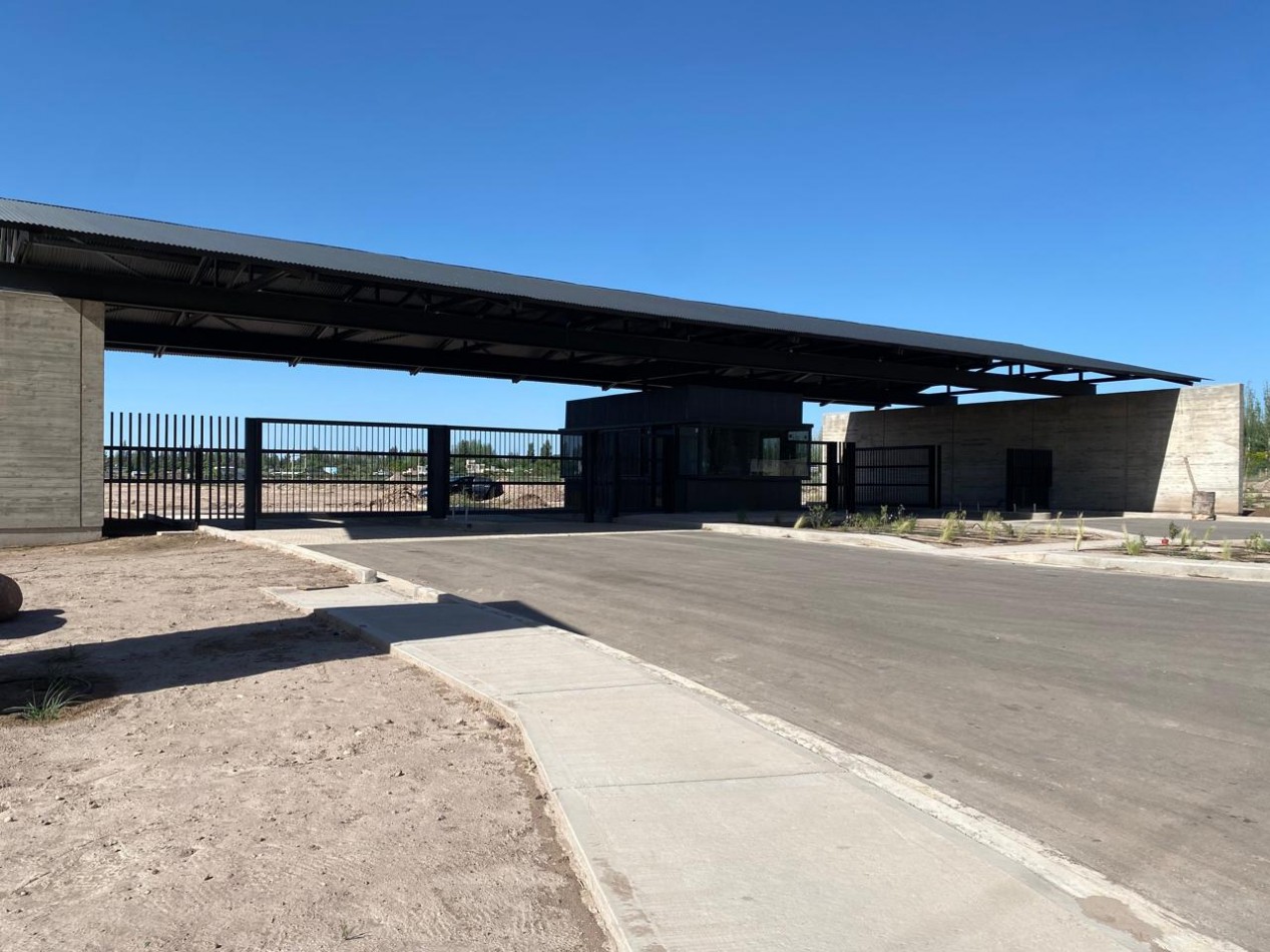 LOTE EN VENTA - BARRIO PRIVADO PENTA - PERDRIEL LUJAN DE CUYO -