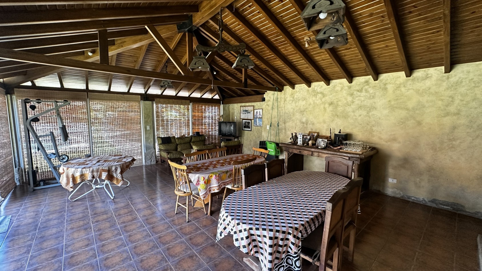 IMPECABLE CASA EN VENTA EN BARRIO PRIVADO DALVIAN