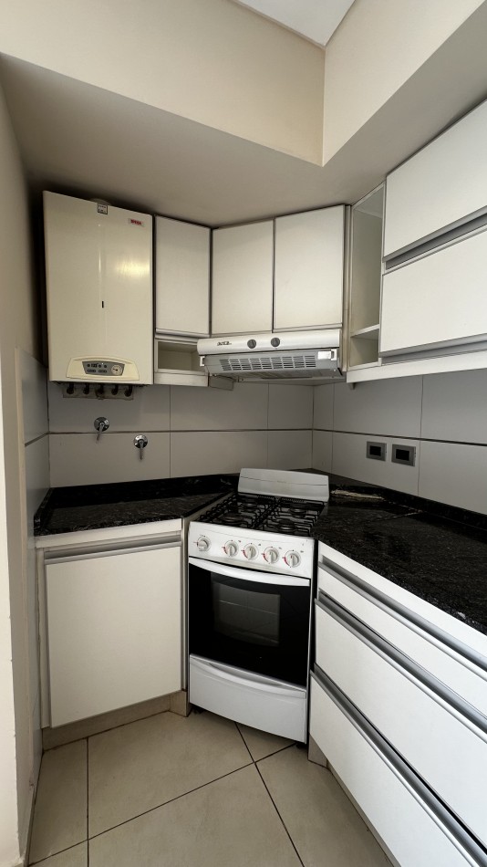 LUMINOSO DEPARTAMENTO EN VENTA | CUARTA OESTE - CIUDAD DE MENDOZA