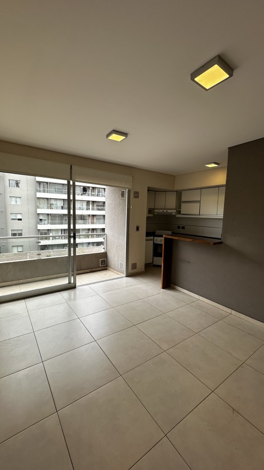 LUMINOSO DEPARTAMENTO EN VENTA | CUARTA OESTE - CIUDAD DE MENDOZA