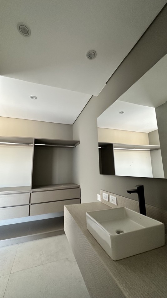 MODERNA CASA EN VENTA BARRIO GRAN BOEDO | LUJAN DE CUYO