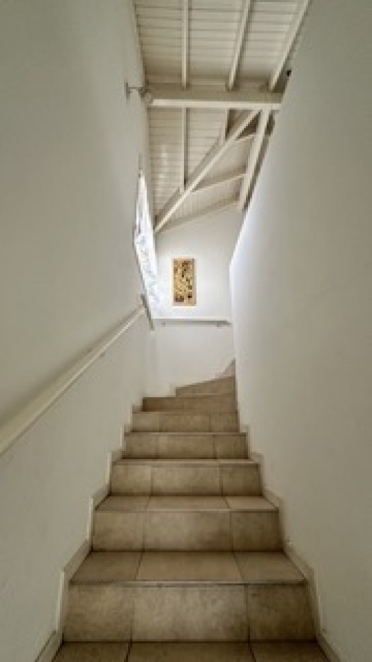 Hermosa casa en Dalvian con dormitorio en Planta Baja