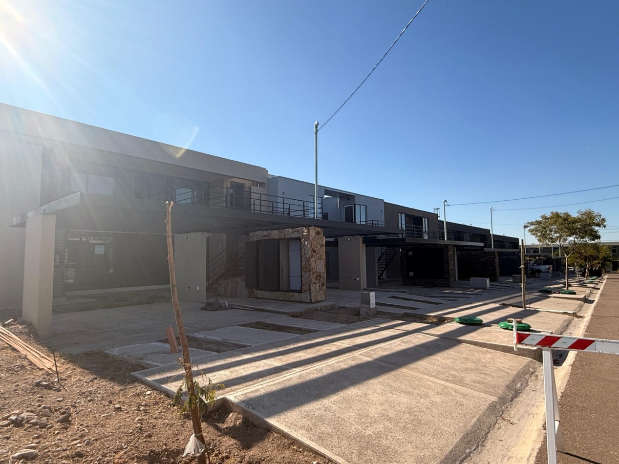 DEPARTAMENTO A ESTRENAR EN BARRIO PRIVADO LAS ACACIAS