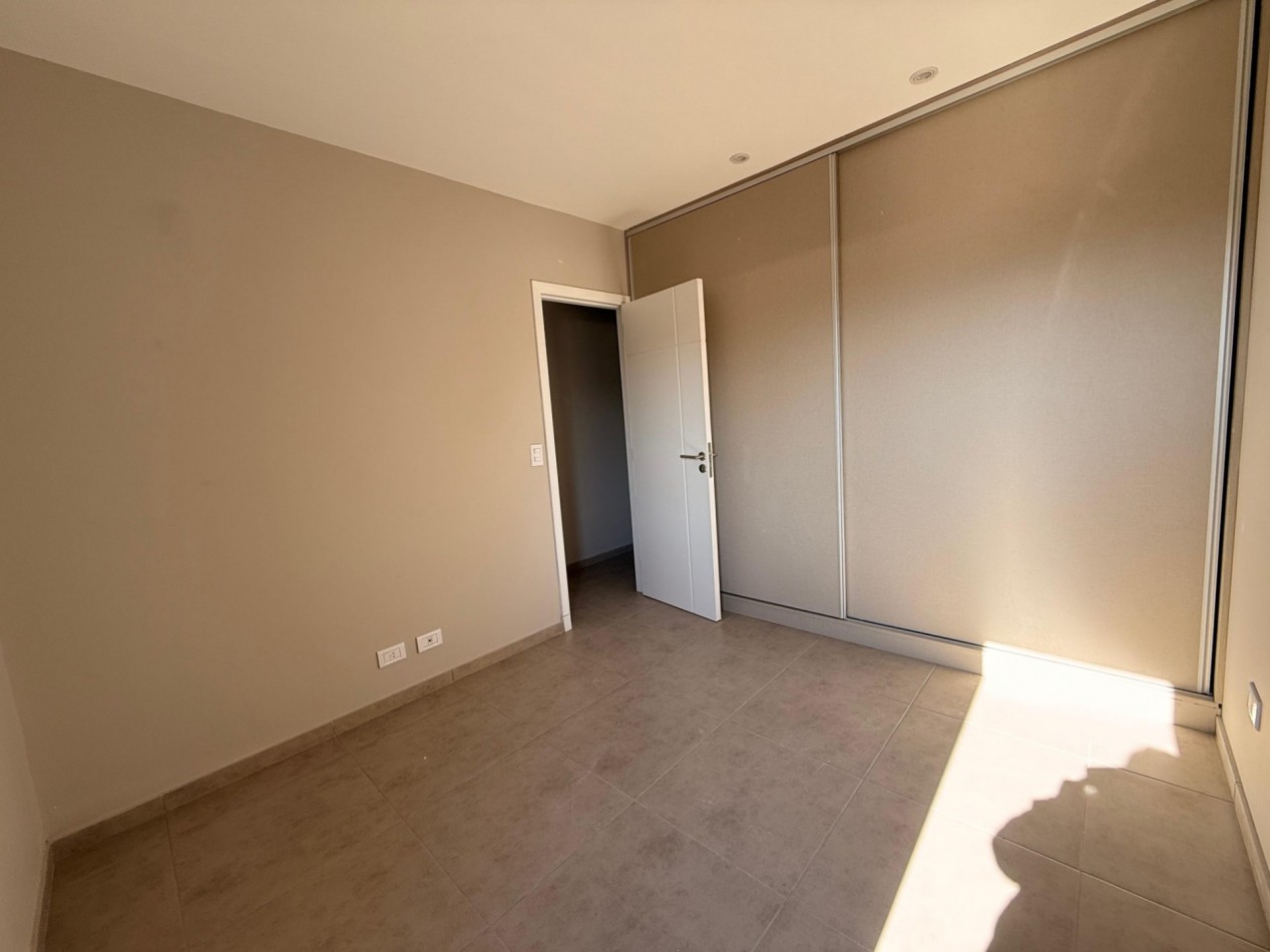 DEPARTAMENTO A ESTRENAR EN BARRIO PRIVADO LAS ACACIAS