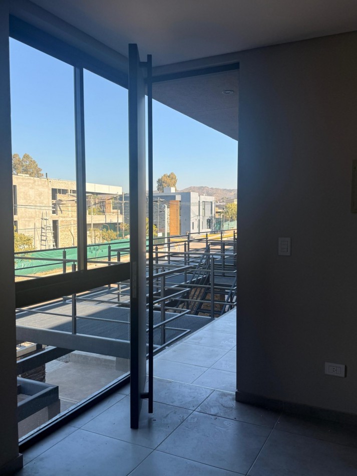 DEPARTAMENTO A ESTRENAR EN BARRIO PRIVADO LAS ACACIAS