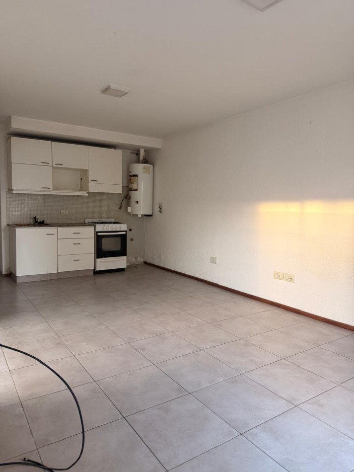 DEPARTAMENTO EN PLANTA BAJA EN GODOY CRUZ