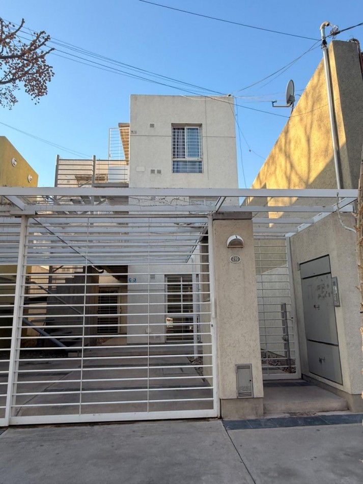 DEPARTAMENTO EN PLANTA BAJA EN GODOY CRUZ