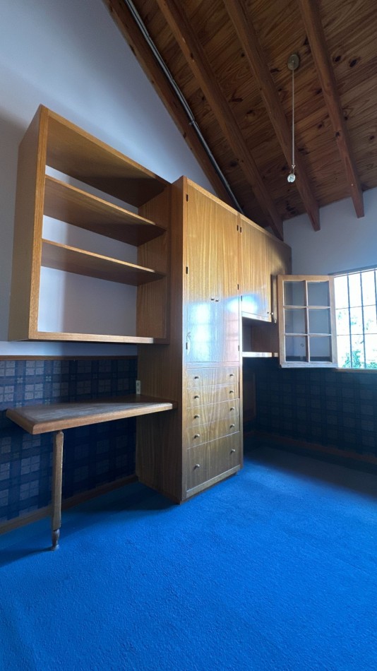 EXCELENTE CASA A LA VENTA EN LA SEXTA SECCION DE MENDOZA