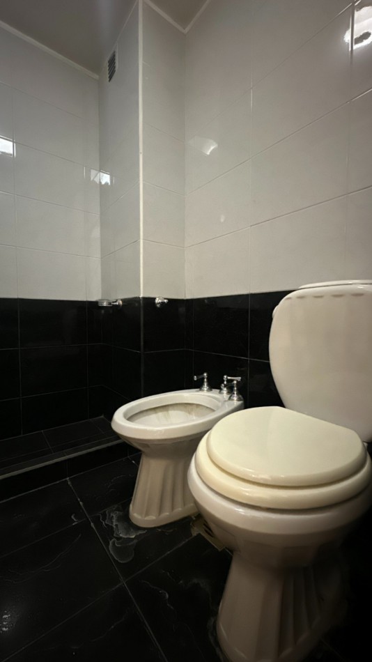 EXCELENTE CASA A LA VENTA EN LA SEXTA SECCION DE MENDOZA
