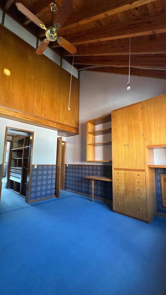 EXCELENTE CASA A LA VENTA EN LA SEXTA SECCION DE MENDOZA