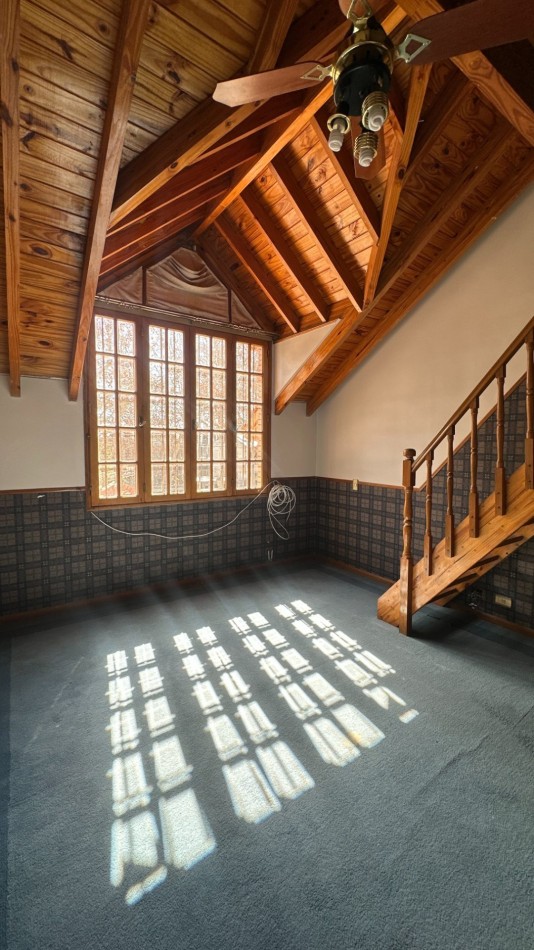 EXCELENTE CASA A LA VENTA EN LA SEXTA SECCION DE MENDOZA
