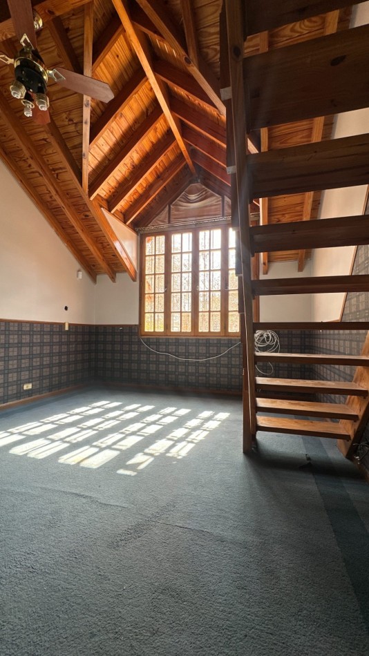 EXCELENTE CASA A LA VENTA EN LA SEXTA SECCION DE MENDOZA