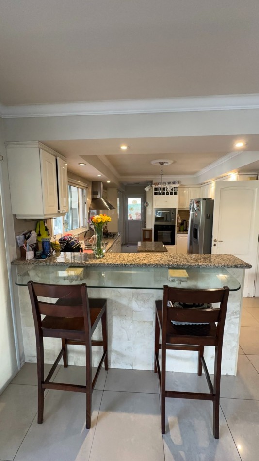 ESPECTACULAR CASA EN VENTA EN BARRIO DALVIAN
