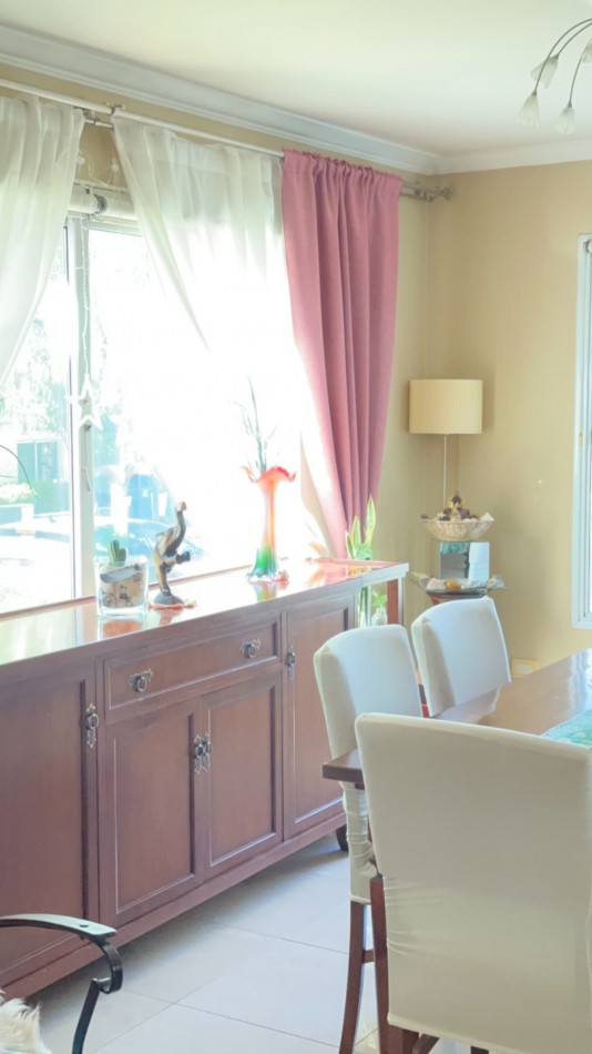 ESPECTACULAR CASA EN VENTA EN BARRIO DALVIAN