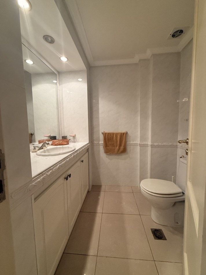 ESPECTACULAR CASA EN VENTA EN BARRIO DALVIAN