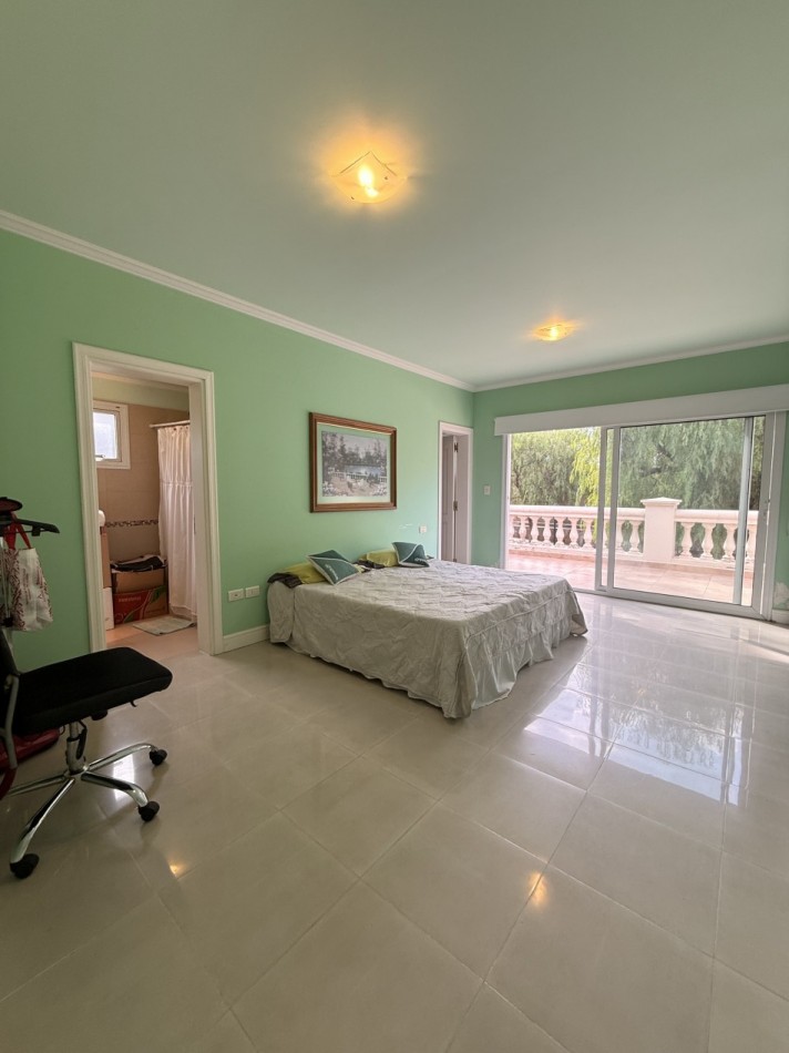ESPECTACULAR CASA EN VENTA EN BARRIO DALVIAN