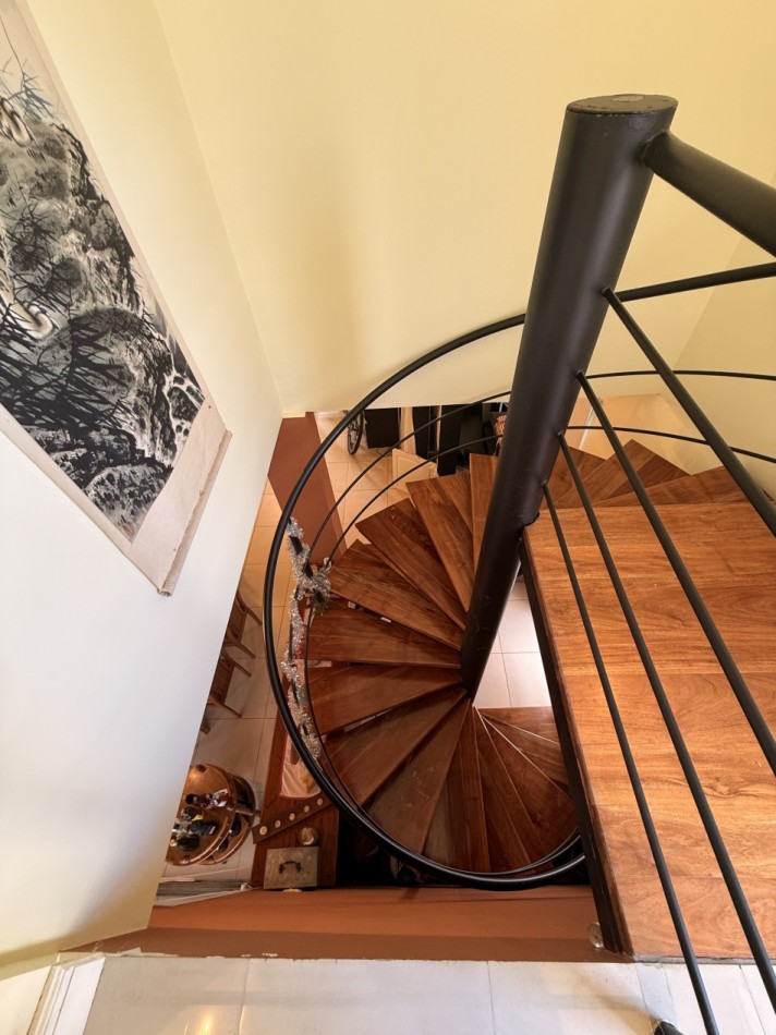 ESPECTACULAR CASA EN VENTA EN BARRIO DALVIAN