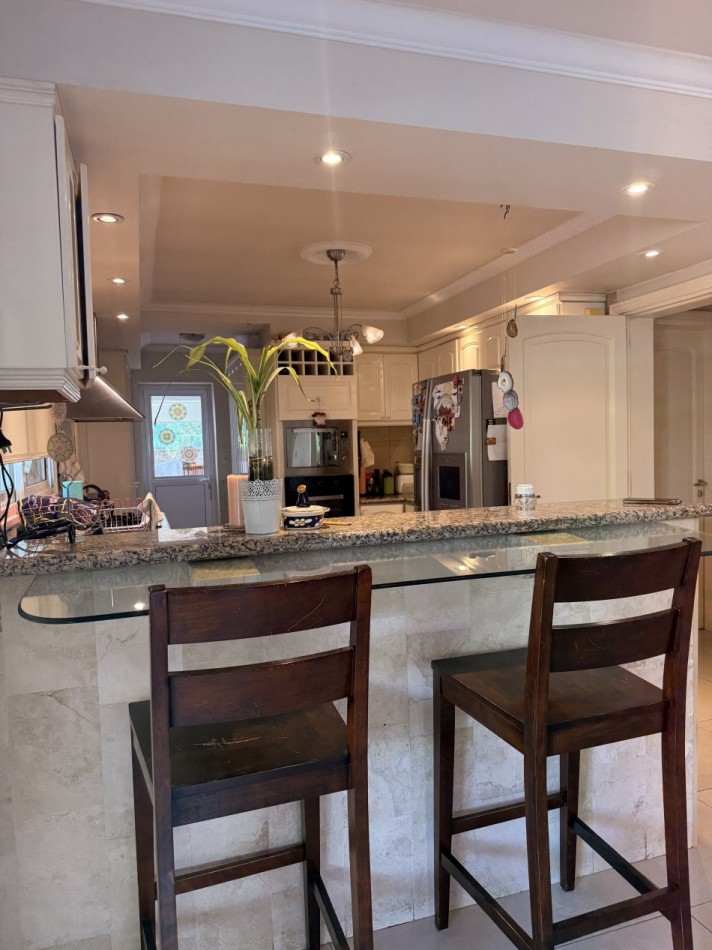 ESPECTACULAR CASA EN VENTA EN BARRIO DALVIAN